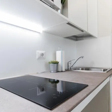Italianway-rosmini 11 Apartamento